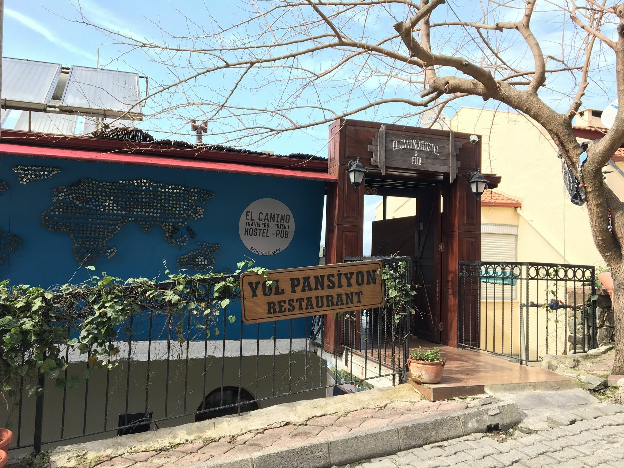 El Camino Hostel & Pub Фетхие Экстерьер фото